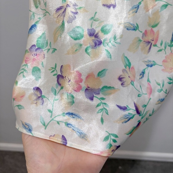 Vintage Victoria’s Secret Gold Label Floral Slip Nightgown Nightie Size Medium - Picture 8 of 16